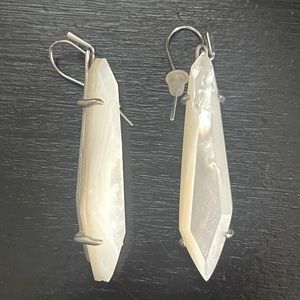 Kendra Scott Mother of Pearl Earrings